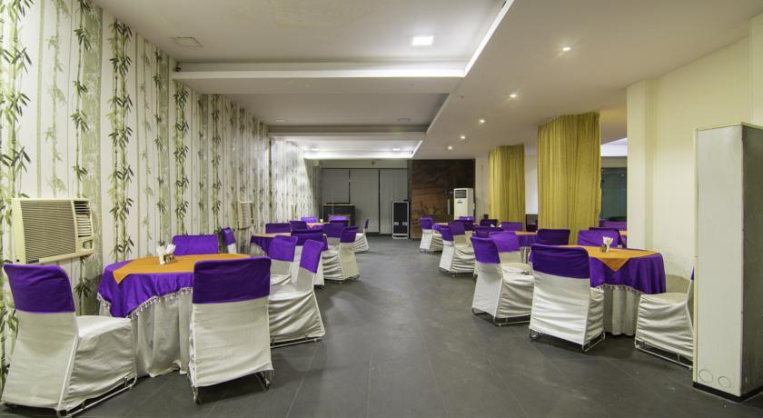 Hotel Treebo Palm Tree Palam Vihar Gurgaon Exterior foto